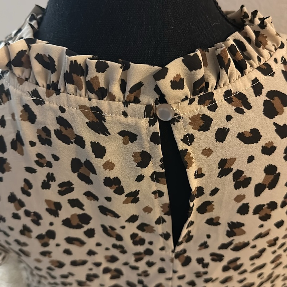 New With Tags Removed Before Trying On, Sadly Doe… - image 2